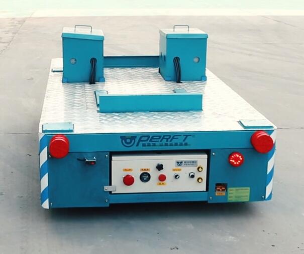 5吨无轨搬运车现场测试视频